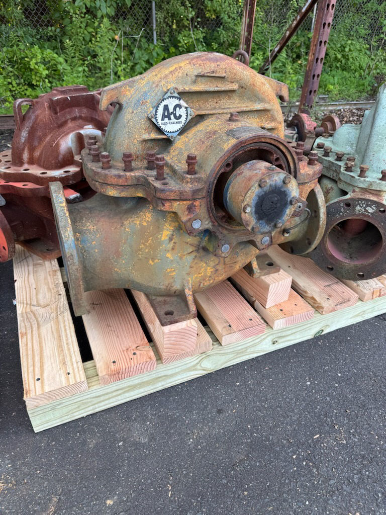 3944