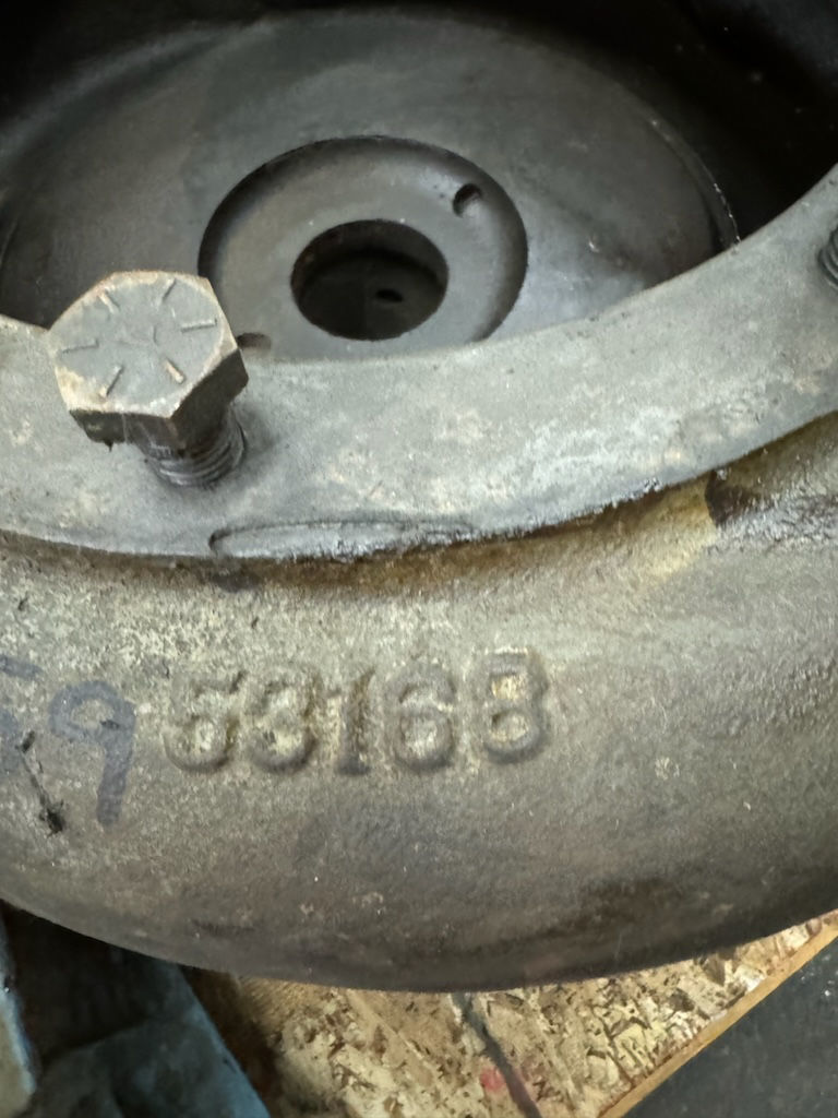 7095