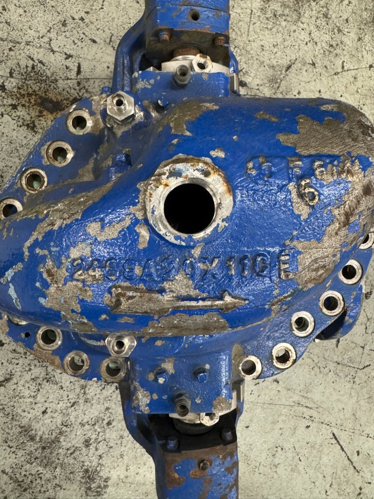 3158